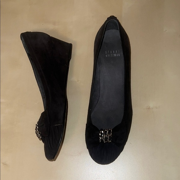 Stuart Weitzman Black Heels with Bow Accent - Picture 3 of 6